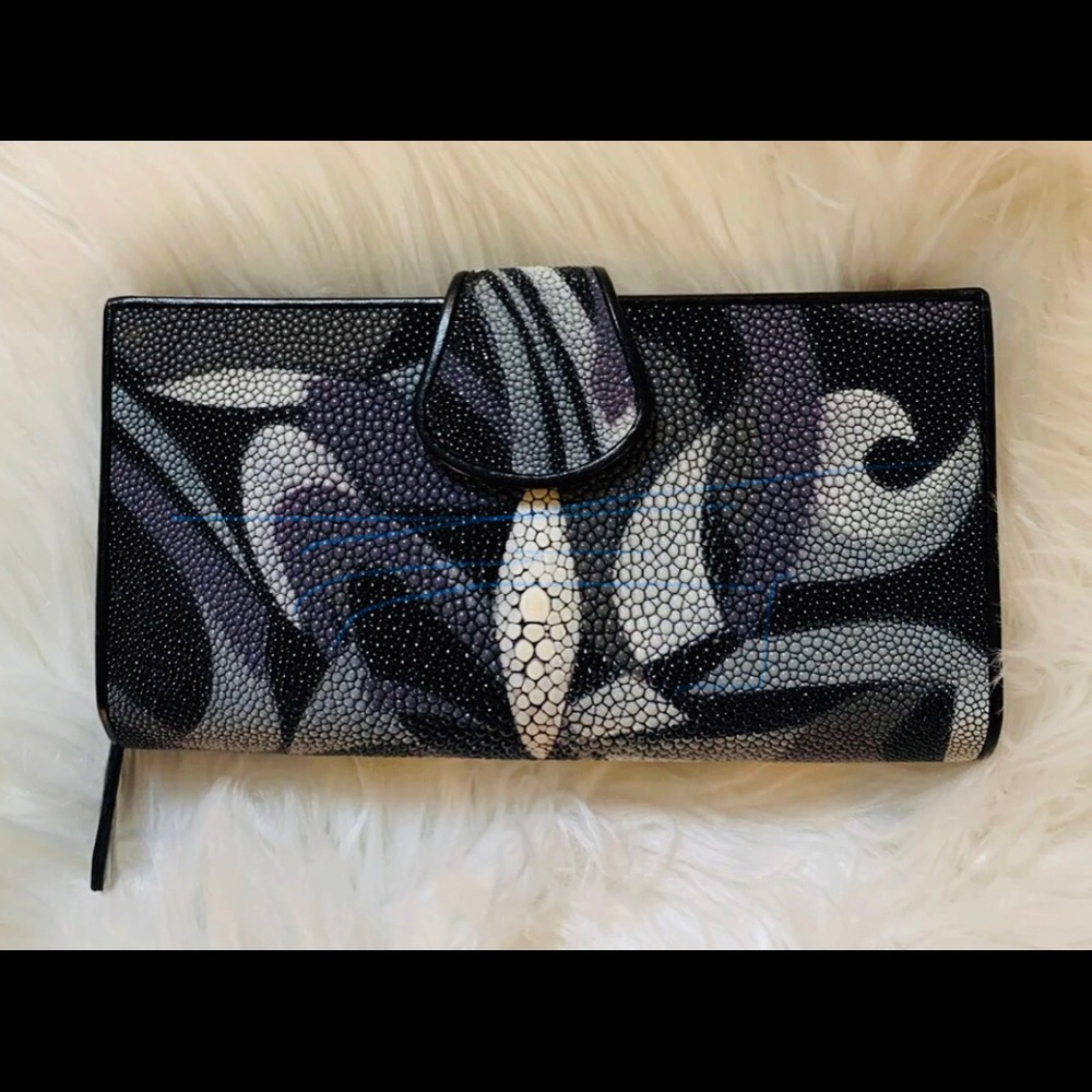Findig authentic sting ray wallet